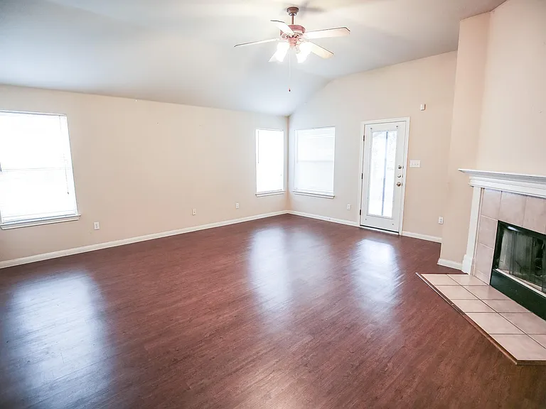 111 Carriage Way — Photo 13