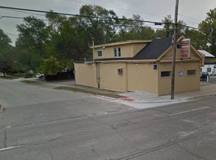 2442 Rochester Rd, Royal Oak, MI 48073