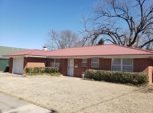 528 N Oak Ave, Ada, OK 74820