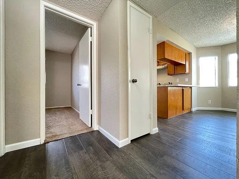 8232 Abercrombe Way — Photo 11