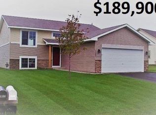 1103 Village St SE, New Prague, MN 56071