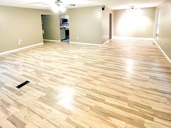Open concept living room/dining room combo on main level