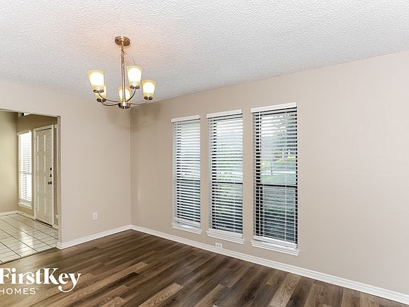 5th image of 4611 Sierra Ln