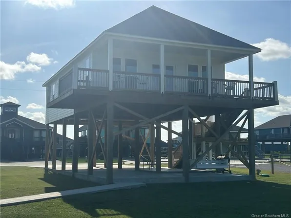 106 Golden Tour Dr, Hackberry, LA 70645