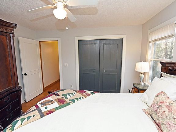 4th image of 174 Glen Hollow Ct #2-5433