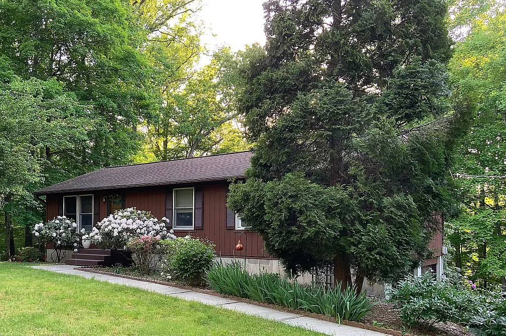 106 Vail Rd photo 1