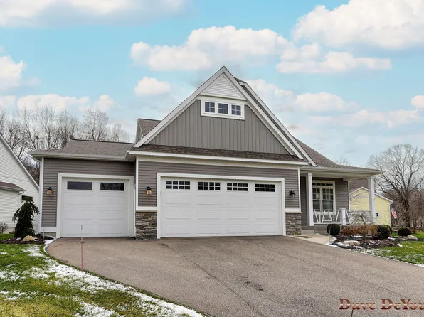 159 Blackberry Ct, Holland, MI 49424