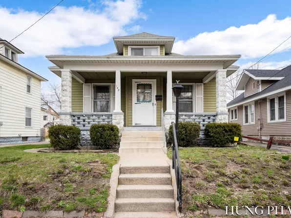 145 Dickinson St SW, Grand Rapids, MI 49507