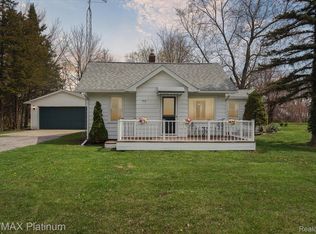 316 N Seymour Rd, Flushing, MI 48433