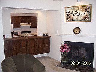 4th image of 42365 Woodward Ave #J-2