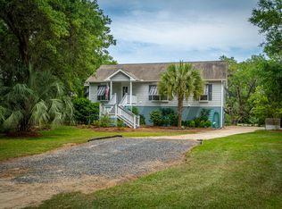 7790 Chaplin Garden Ln, Edisto Island, SC 29438