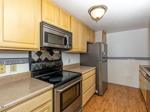 2nd image of 74 Pepper Bush Place