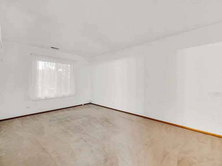 7000 Newport Dr #204 — Photo 20
