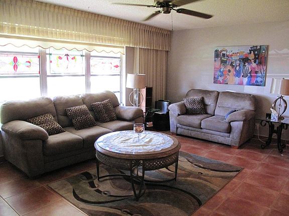 5th image of 340 NW 50th Ave APT A
