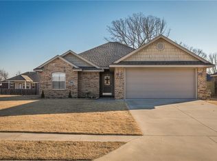 201 Lavender Ln, Alma, AR 72921