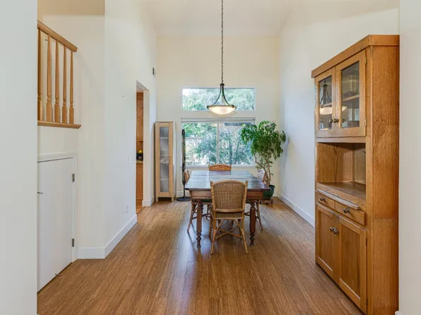 1739 Zinfandel Drive, Petaluma, CA 94954