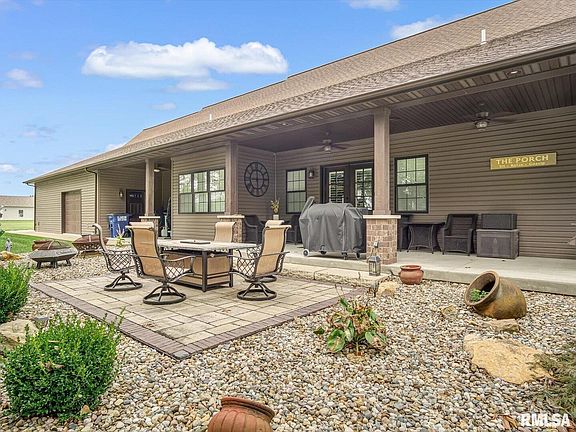 5th image of 432 Indian Trail Dr