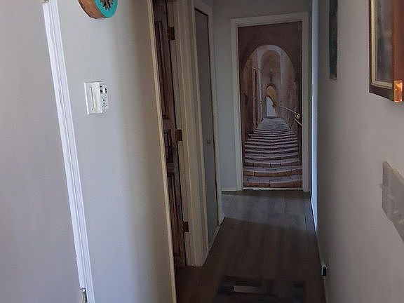 5th image of 1608 Brenda Rd SE