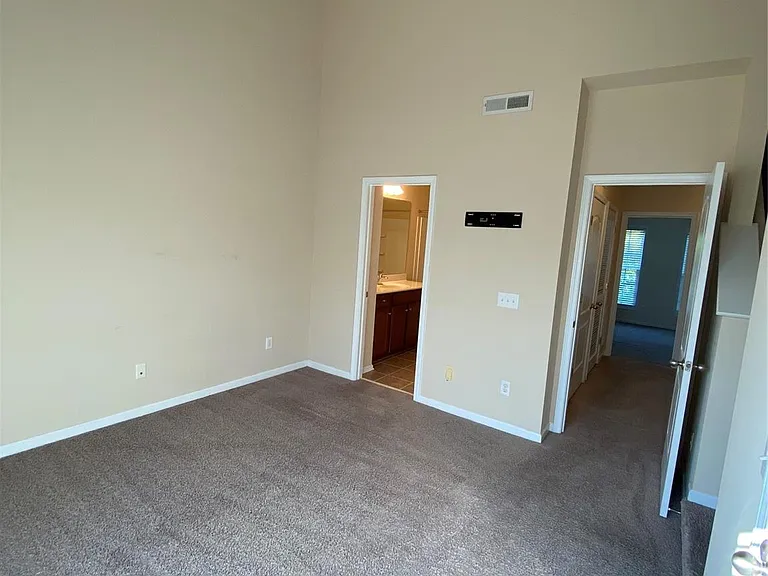 9537 Longstone Ln — Photo 26
