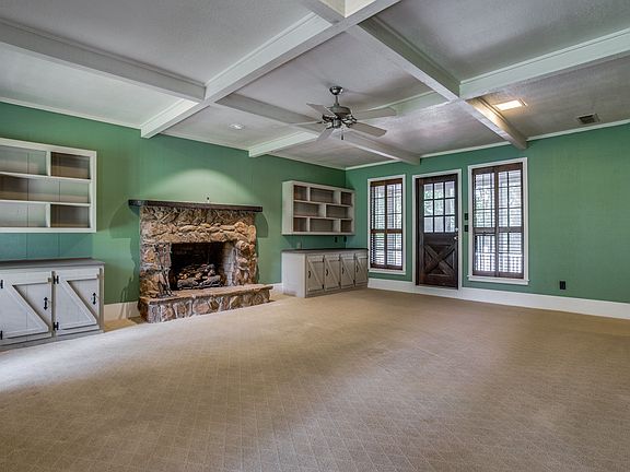 277-creekwood-dr-lancaster-tx-High-Res-5.jpg