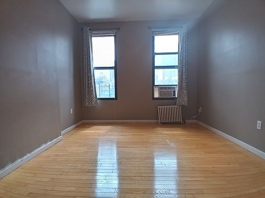 1st image of 402 W 51st St APT 4E