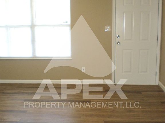 4th image of 7518 Glenwalker Ln