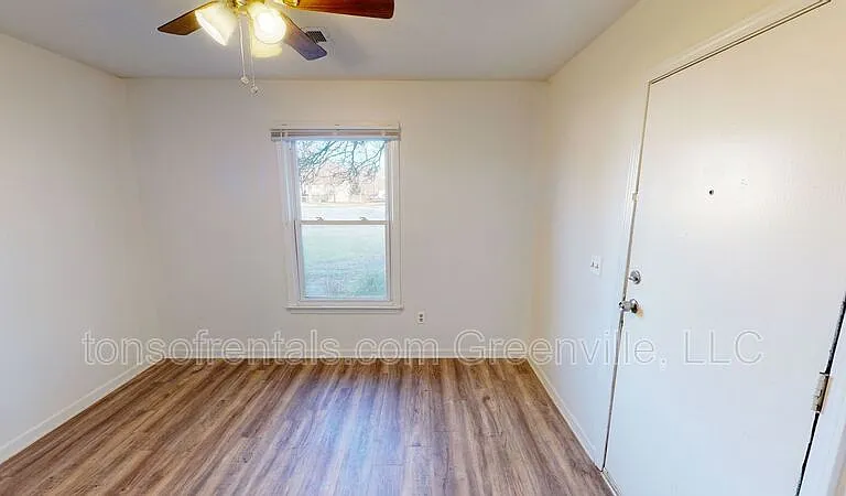 803 Davenport Rd — Photo 5