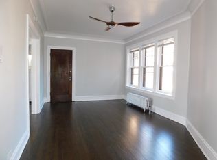 618.5 Sheridan Rd #15, Evanston, IL 60201