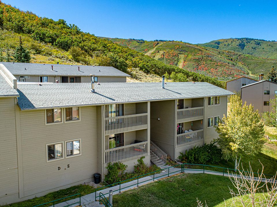 1st image of 1670 Upper Ironhorse Loop #10