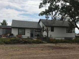 103 Sage St, Medicine Bow, WY 82329