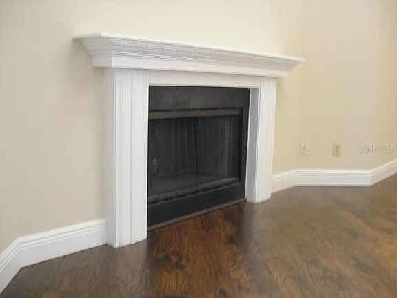 4th image of 6022 Westgate Dr APT 204