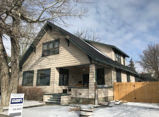 215 W Spruce St, Rawlins, WY 82301