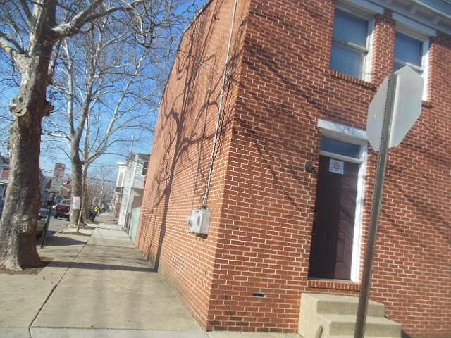 2nd image of 801 Bennett St #A