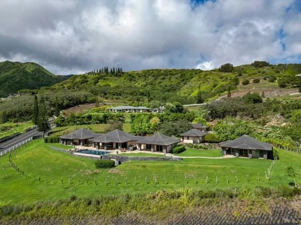 50 Lahaole Pl, Wailuku, HI 96793