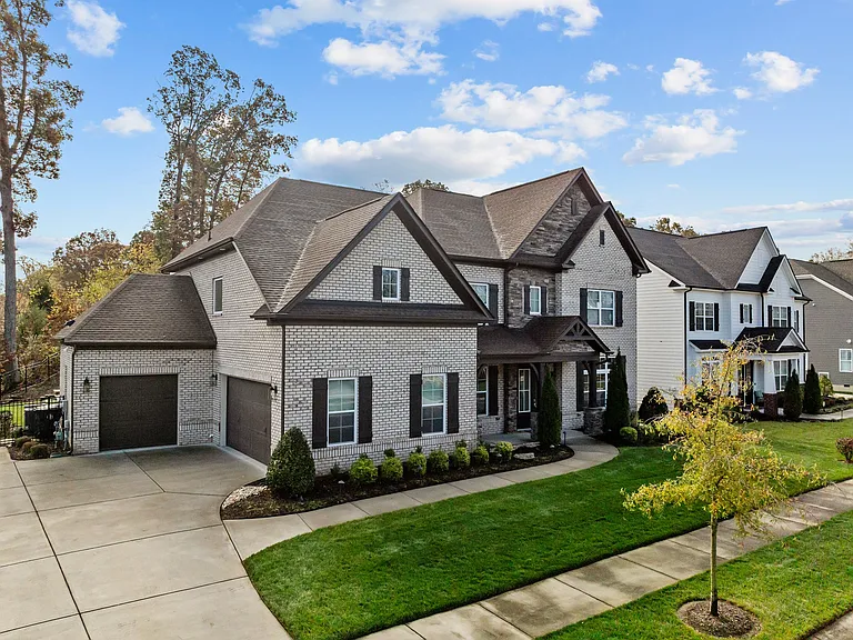 18314 Doves Crest Rd — Photo 3