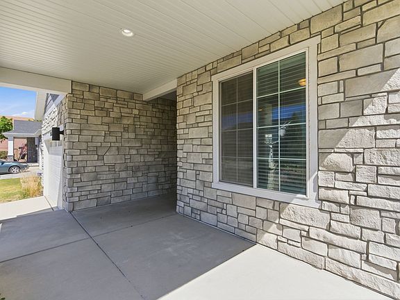 5th image of 3576 W Alta Loma Ln
