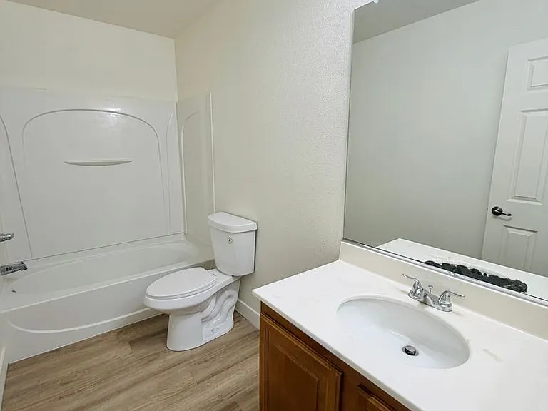 8688 Mesquite Hills St — Photo 24