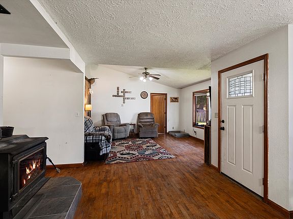 4th image of 231 Glendora Ave
