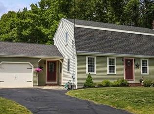55 Riverview Dr, Bridgewater, MA 02324