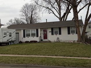 12814 A St, Omaha, NE 68144