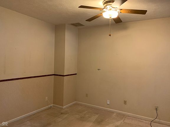 4th image of 6823 Eagles Ct