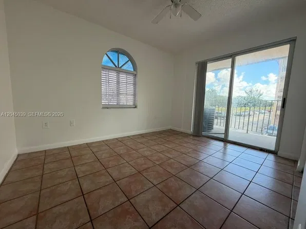 8851 NW 119th St Unit 6201, Hialeah Gardens, FL 33018