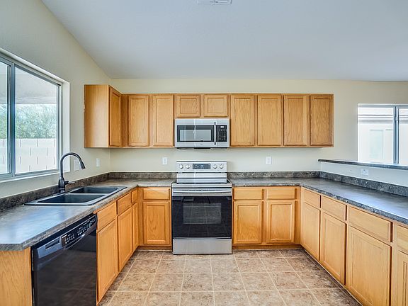2nd image of 40530 N Jay Ln
