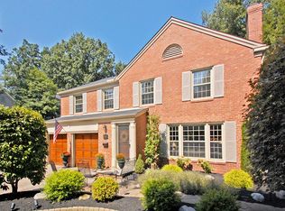 20736 Beaconsfield Blvd, Rocky River, OH 44116