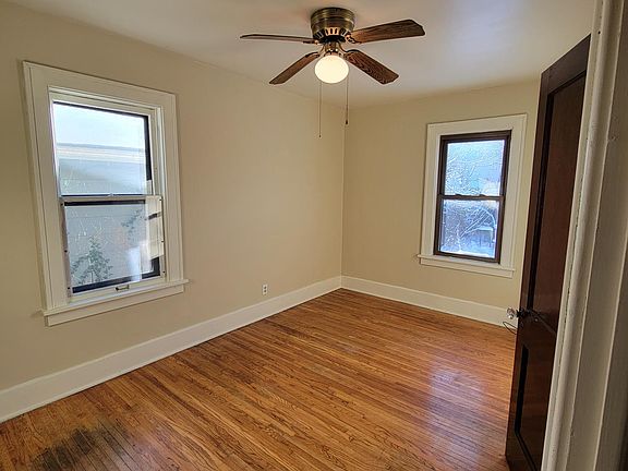 2nd image of 1517 Niagara Ave #1