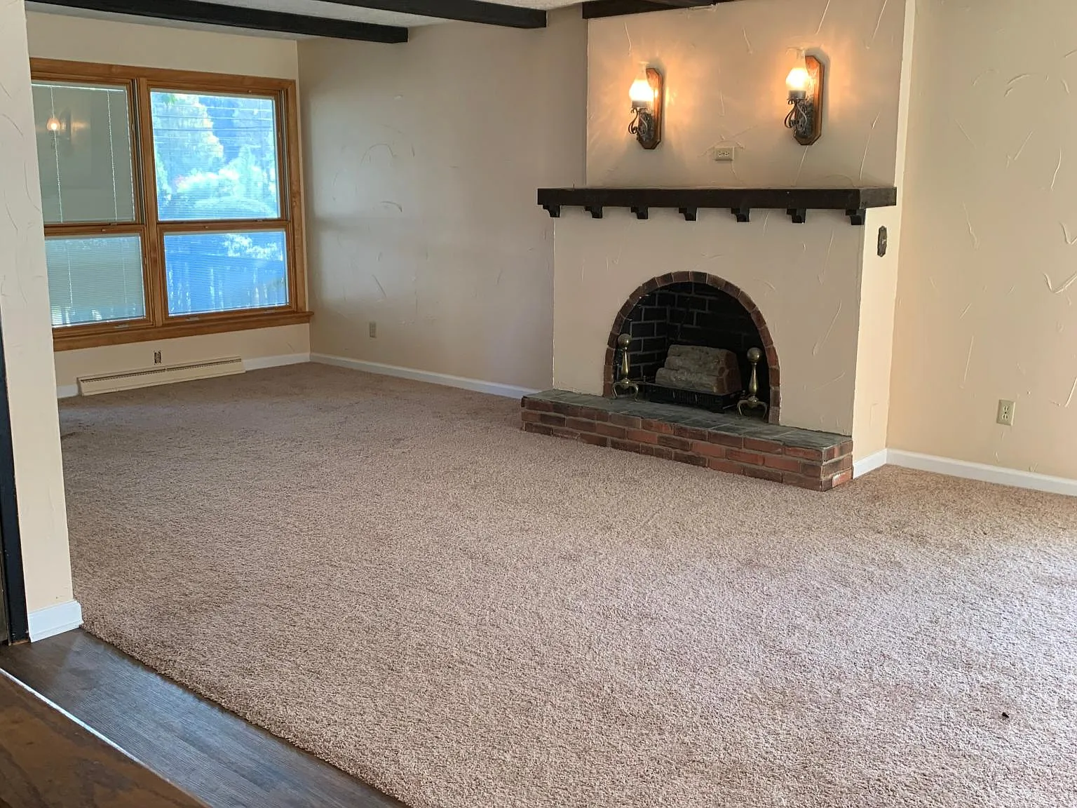 6065 Fulton Dr NW — Photo 2