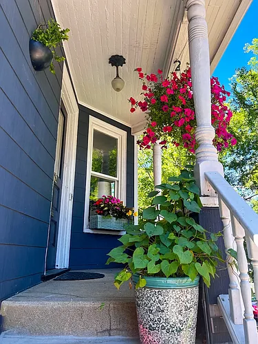 252 State St Photo 1