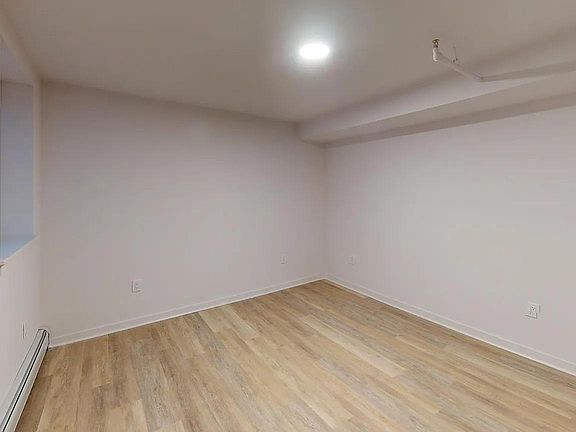 3rd image of 444 Bergen Ave #3RB