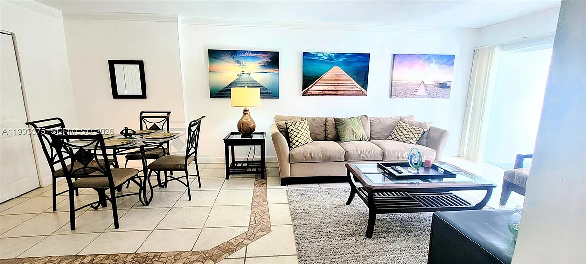 Building Photo - 400 S Kings Point Dr #220