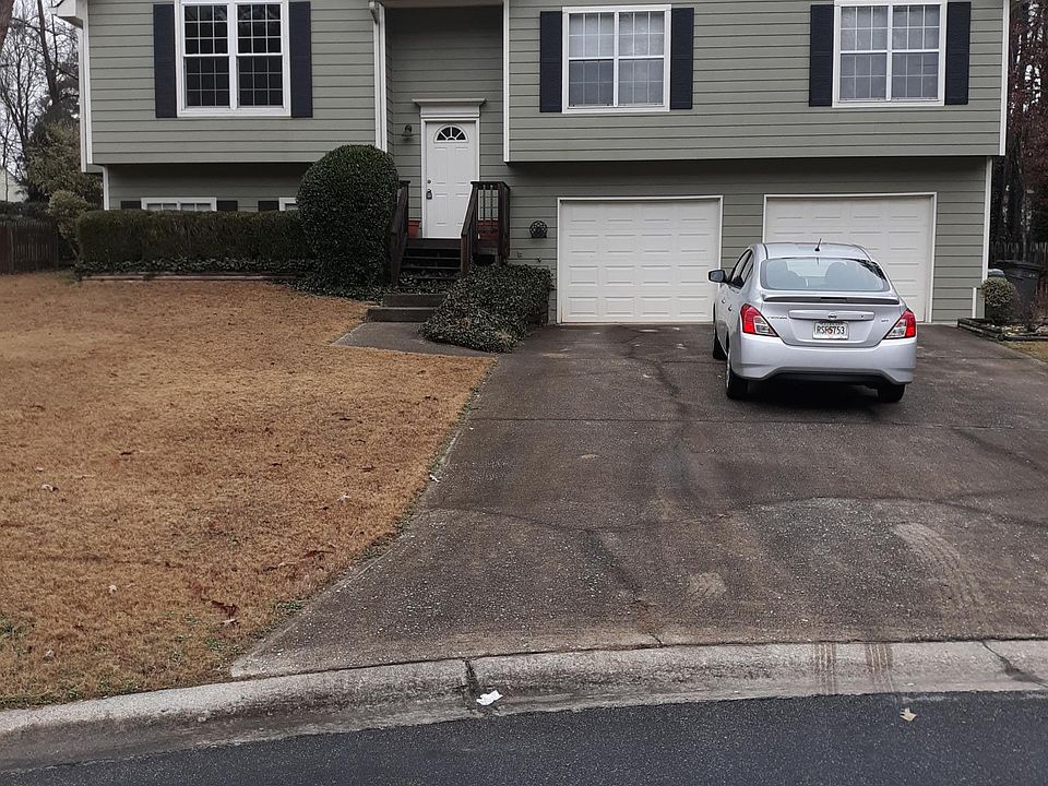 1st image of 854 Grindstone Dr SW